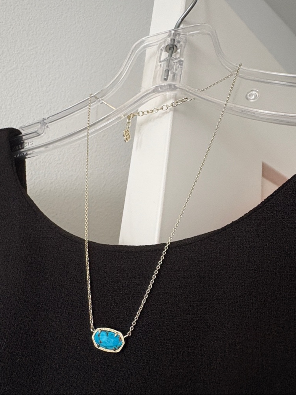 Lot of 2 NEW [Kendra Scott] Lexi Hoop Earrings/Elisa Turquoise Magnesite Pendant - Picture 11 of 14